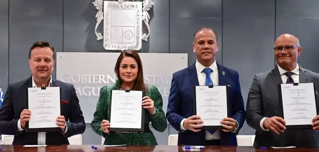 Gobierno de Aguascalientes digitaliza actas de nacimiento para agilizar trámites universitarios. Más de 60 instituciones ya se suman a esta iniciativa.