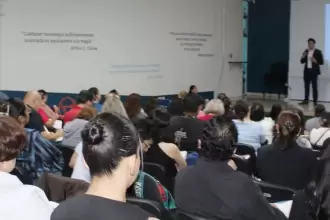 Gobierno de Aguascalientes ofrece cursos gratuitos para emprendedores en agosto con temas de motivación, innovación y marketing. Cupo limitado.