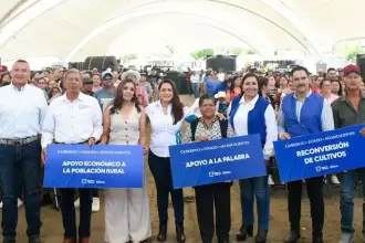 Tere Jiménez entrega más de 200 apoyos a productores del campo en Aguascalientes para fortalecer la producción agrícola y generar empleo digno.