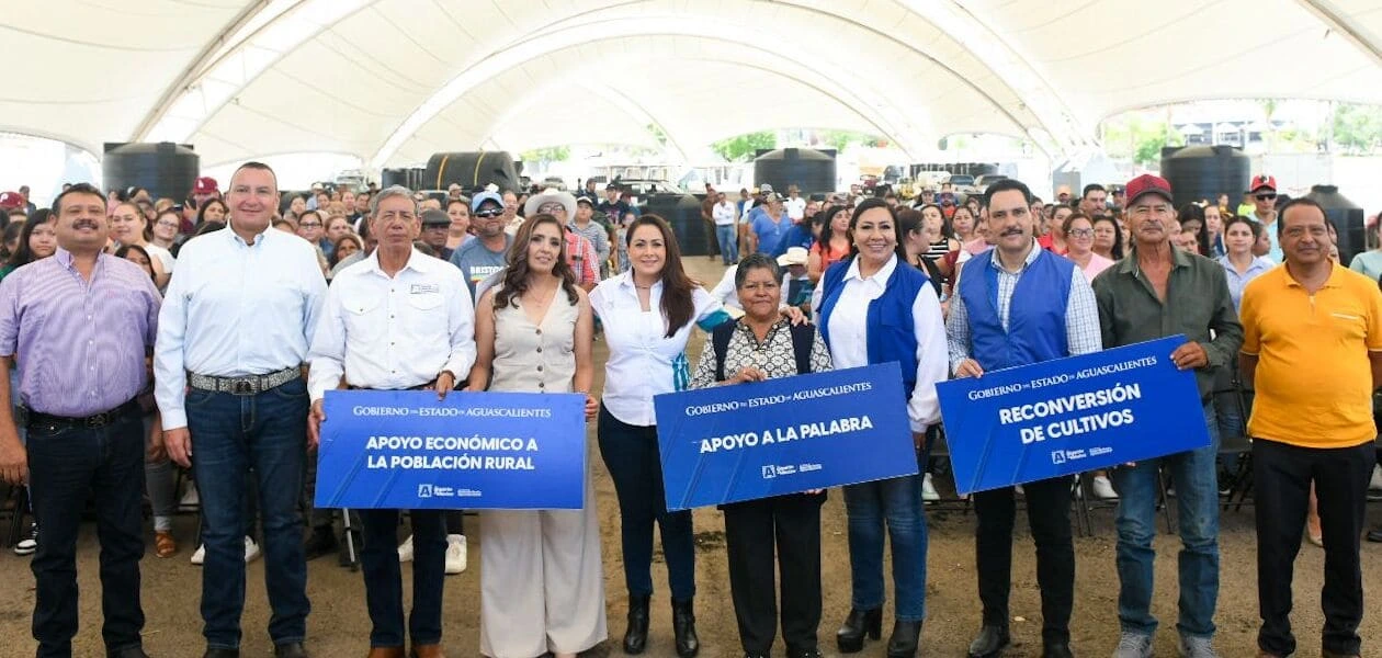 Tere Jiménez entrega más de 200 apoyos a productores del campo en Aguascalientes para fortalecer la producción agrícola y generar empleo digno.