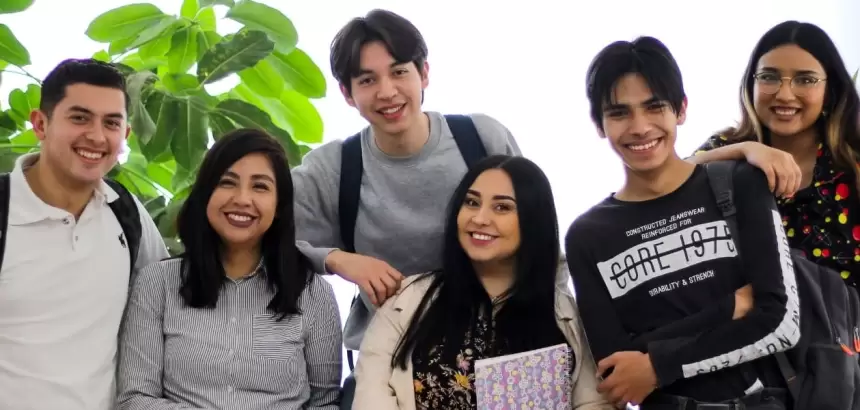 Sedeso lanza el programa Impulso Educativo en Aguascalientes con apoyo de 3 mil pesos mensuales para jóvenes en servicio social o prácticas profesionales.