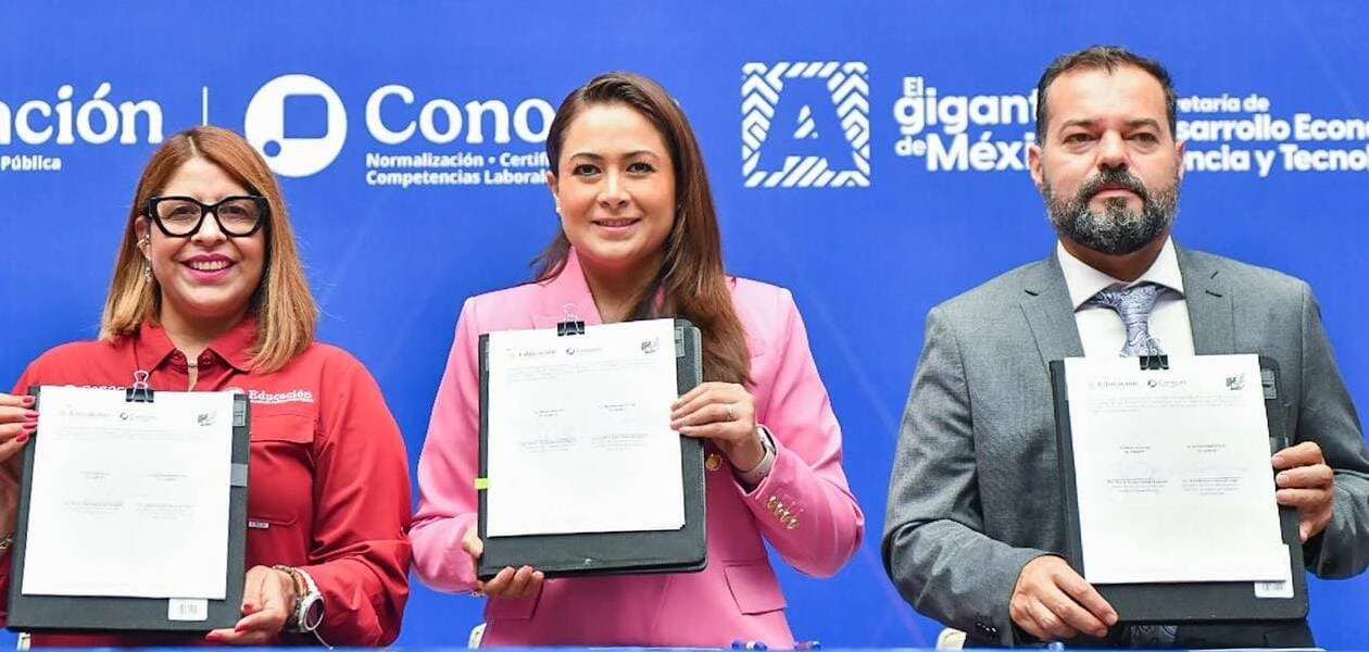 Tere Jiménez crea Comité de Competencias Laborales para certificar talento y fortalecer la competitividad de Aguascalientes a nivel nacional e internacional.