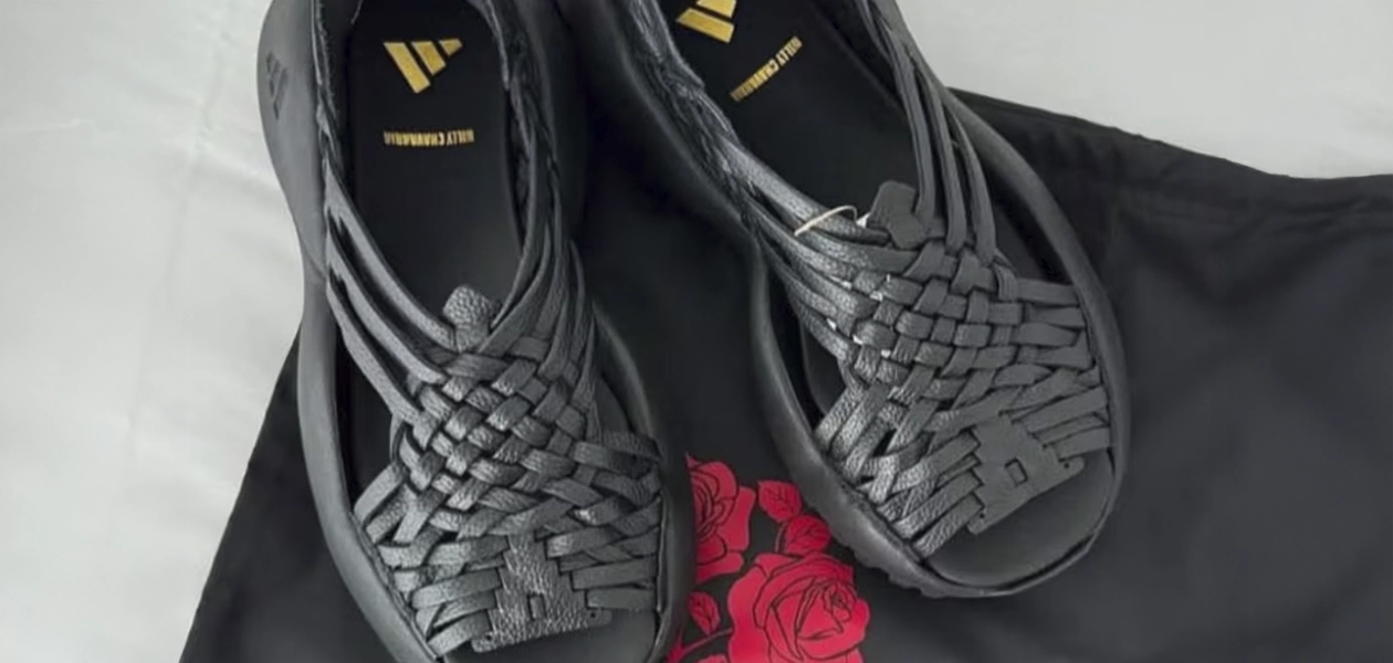 Adidas responde a señalamientos de plagio por su modelo Oaxaca Slip On. Foto Especial