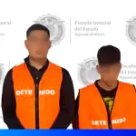 Los cuatro detenidos por el asesinato del empresario queretano en Bosques, ligado a call centers fraudulentos. Foto: JLMNoticias / FGE Aguascalientes.