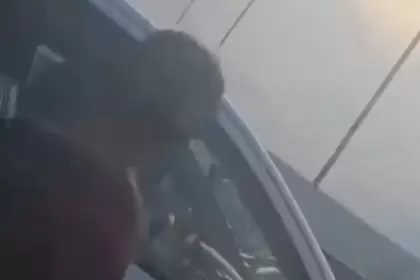 Imagen de la mujer que maltrató a menores en Costco. Los niños están bajo resguardo del DIF. Foto: JLMNoticias / Video Especial / Captura de Pantalla.