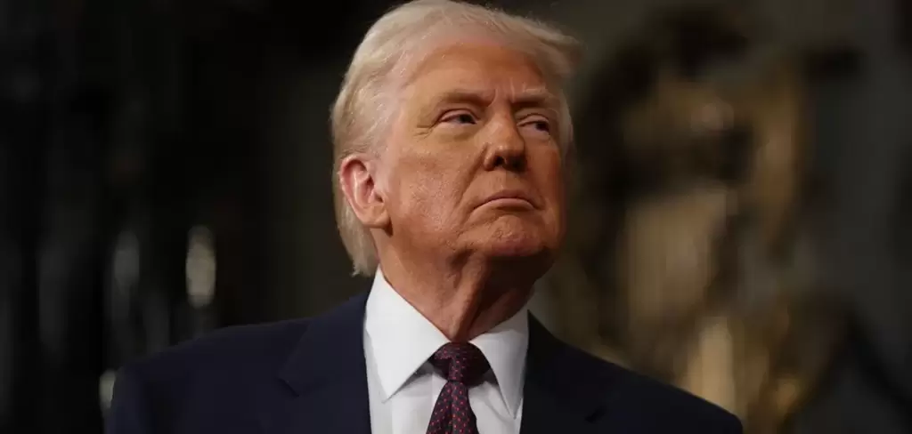 Donald Trump advirtió que aumentará los aranceles a los muebles importados. Foto EFE