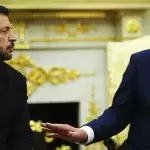 Donald Trump ofreció con su homólogo ucraniano Volodímir Zelenski una rueda de prensa previo a la reunión con Líderes Europeos