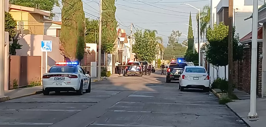 Ejecutan a un empresario de la Ciudad de México a las afueras de un domicilio ubicado en el fraccionamiento Bosques del Prado