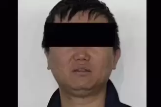 El chino Zhi Dong Zhang cuenta ya con una ficha roja por parte de la Interpol, ahora es buscado en más de 190 países.