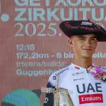 El ciclista mexicano, Isaac del Toro, conquista la vuelta de Burgos colocándose en el primer lugar de la clasificación general