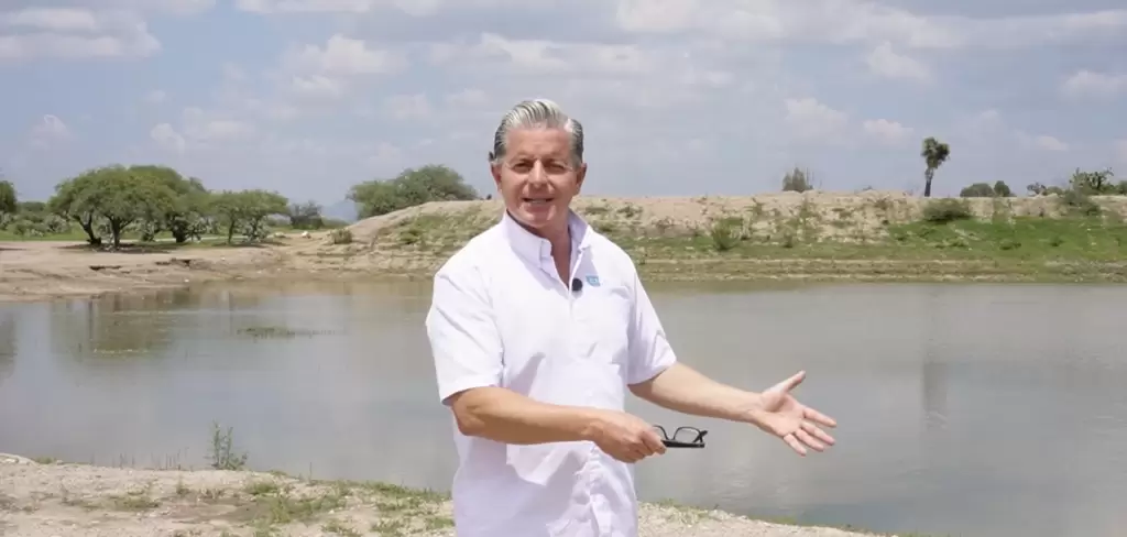 El periodista Jose Luis Morales conocio los pormenores del ecoturismo en el Municipio de Cosio