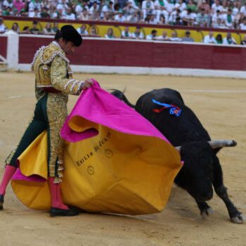 Emilio de Justo con lo menos benefico del lote de la ganaderia de El Torero sin embargo corto una oreja