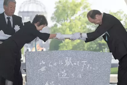 Hiroshima, Japón, conmemora este miércoles el 80 aniversario del bombardeo atómico de Estados Unidos, que dejó miles de muertos. Foto Agencia EFE