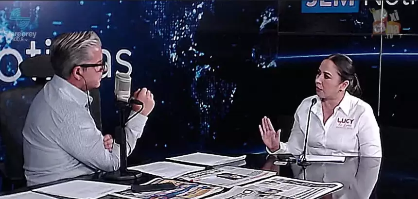 La diputada Lucía de León, anunció la entrada en vigor de la iniciativa de ley que prohíbe el uso de celulares en las escuelas.