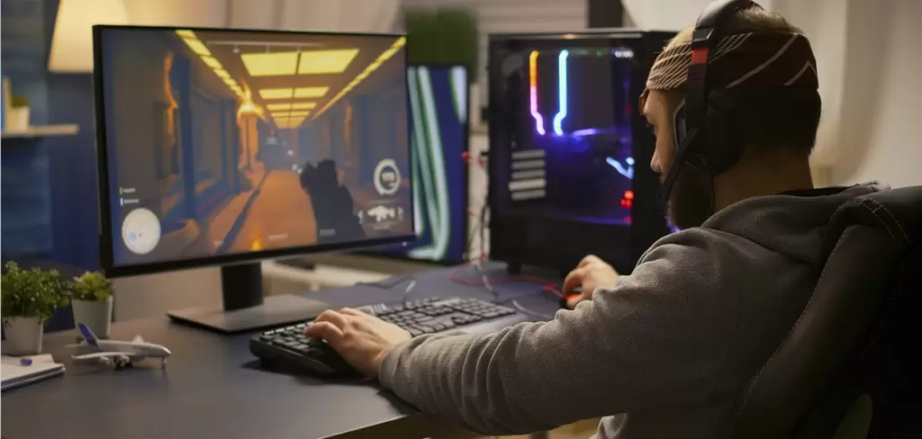 La licenciatura en Videojuegos es de modalidad 100 por ciento vitual. Imagen ilustrativa freepik