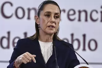 La presidenta, Claudia Sheinbaum, dio su respaldo a la propuesta de recibir en el país a niños huérfanos de Palestina. Foto El Universal