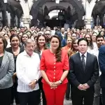 Tere Jiménez impulsa la Red de Municipios por la Salud y recibe premios nacional e internacional por las mejores prácticas médicas en Aguascalientes.