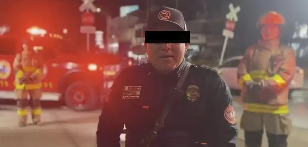 Un capitán de Bomberos, acusado de violación equiparada contra una recién egresada de la Academia, fue detenido y trasladado al CERESO para varones.