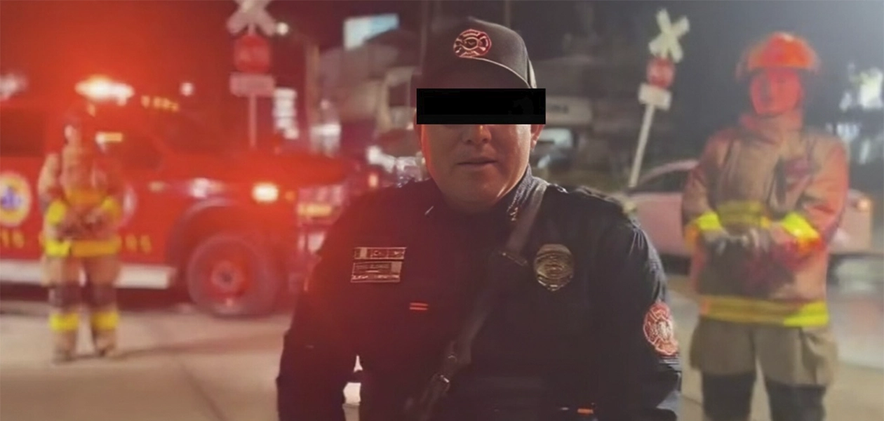 Un capitán de Bomberos, acusado de violación equiparada contra una recién egresada de la Academia, fue detenido y trasladado al CERESO para varones.