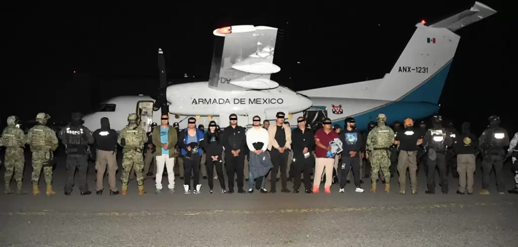 Una célula delictiva ligada al CJNG fue desmantelada mediante 16 cateos en 3 estados, Jalisco, Nayarit y Estado de México. Foto Gobierno Federal