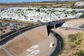 Con más de 678 millones de pesos, Aguascalientes avanza en obras de infraestructura educativa, carretera, turística y de seguridad en 2025.