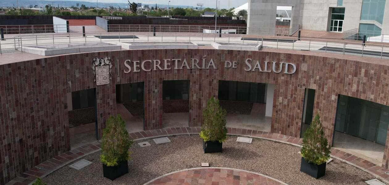 Hospital Hidalgo salva vida de joven con sistema ECMO, primera intervención de este tipo en Aguascalientes y gratuita para la paciente.