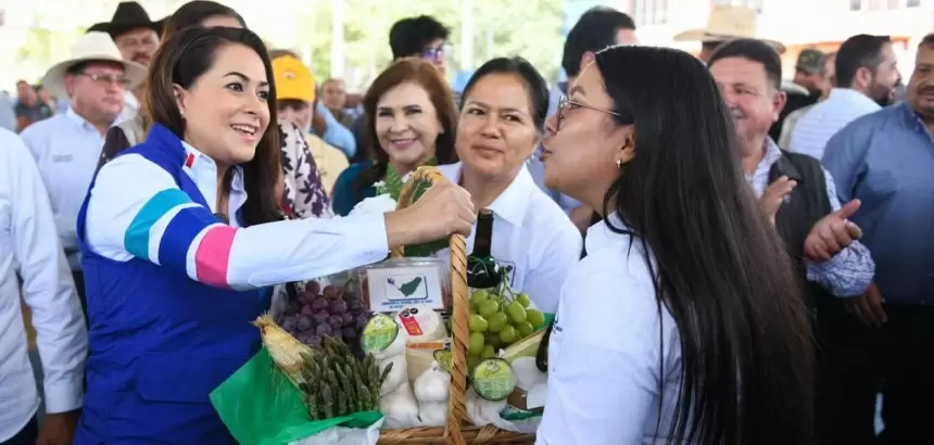 Tere Jiménez arranca obras para finalizar el Distrito de Riego 001 en Aguascalientes; inversión de 500 millones beneficiará a 1,800 productores.