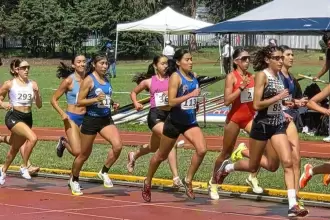 Atletas de Aguascalientes logran oro y bronce en el Nacional de Primera Fuerza de Atletismo en la CDMX, destacando su talento y dedicación.