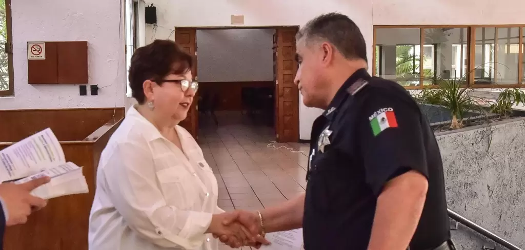 Gobierno y sector empresarial de Aguascalientes fortalecen la prevención de llamadas de engaño, con materiales informativos y el apoyo del 089.