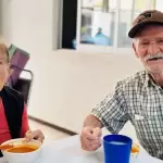 Con 18 estancias y comedores, Tere Jiménez impulsa espacios gratuitos de atención y recreación para adultos mayores en Aguascalientes.