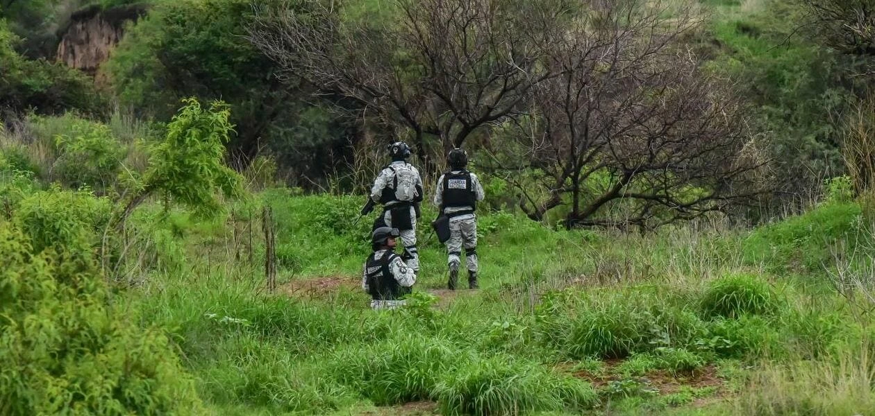 La SSPE refuerza operativos con Ejército y Guardia Nacional en carreteras y caminos de terracería de Aguascalientes, con patrullajes y puntos de revisión.