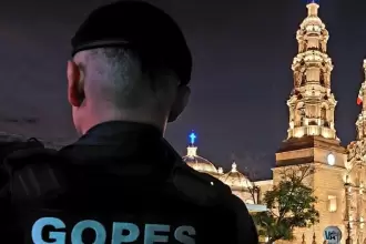 Aguascalientes alista operativo de seguridad para el Grito y Desfile del 16 de septiembre con arcos de acceso, drones y cámaras de reconocimiento facial.