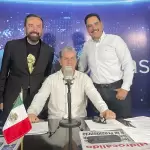 Arturo Ávila y Toño Martín del Campo, cumplen promesa de debate en JLMNoticias y el periodista José Luis Morales. Foto JLMNoticias