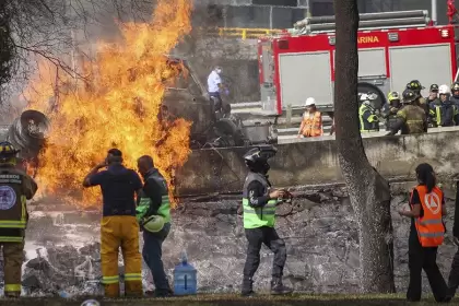 La explosión de pipa en la Ciudad de México, dejó como saldo 3 personas fallecidas y 70 lesionados. Foto: El Universal