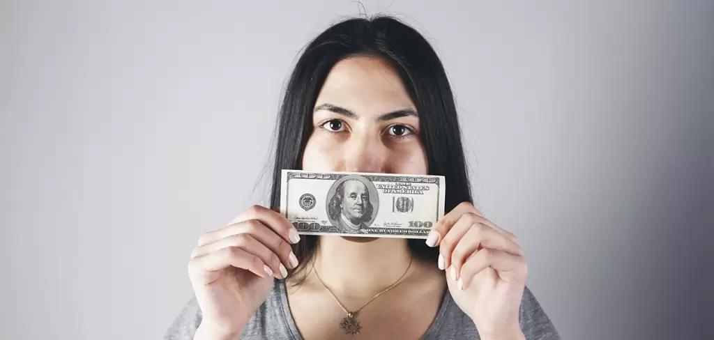 La mujer continua en desventaja para alcalzar la Igualdad Salarial. Foto Unsplash