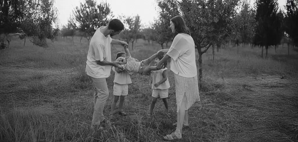 La prevencion del suicidio se basa en dar el valor a la vida aspecto que debe prevalecer desde el seno familiar. Foto Seljan Salimova en Unsplash