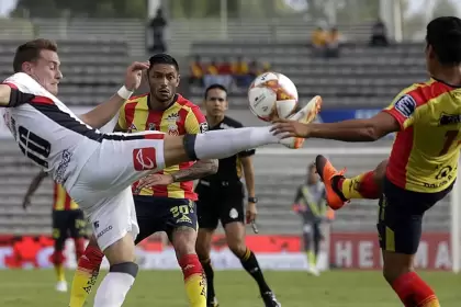 Los clubes de la Liga MX celebraron el regreso del ascenso y descenso del fútbol. Foto EFE