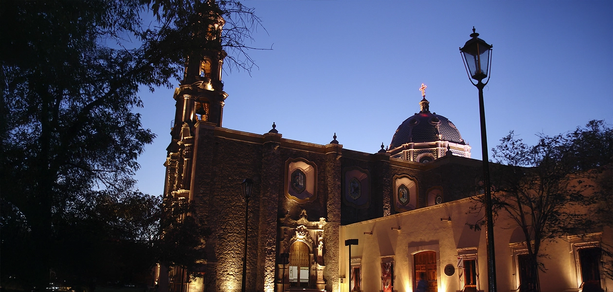 Párroco del templo del Encino, acatará las disposiciones de las auiotodades sobre las campanadas en el barrio. Foto Ayuntamiento de Aguascalientes