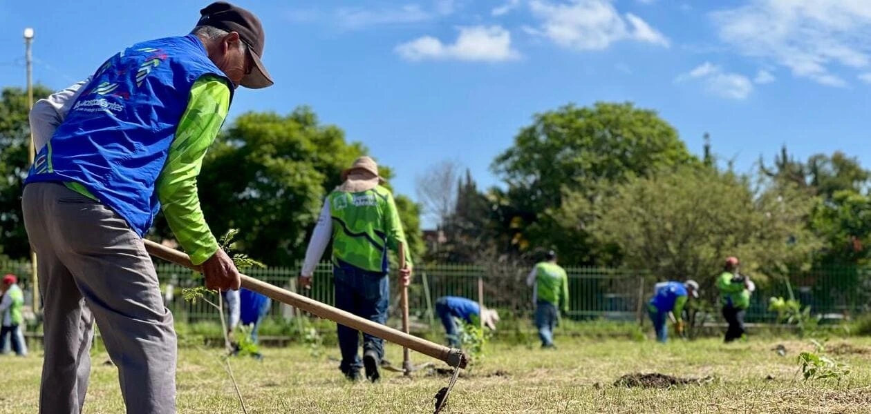 Aguascalientes retira más de 300 toneladas de basura del Río San Pedro en 2025 y anuncia reforestación con 1,000 árboles en Jesús María.