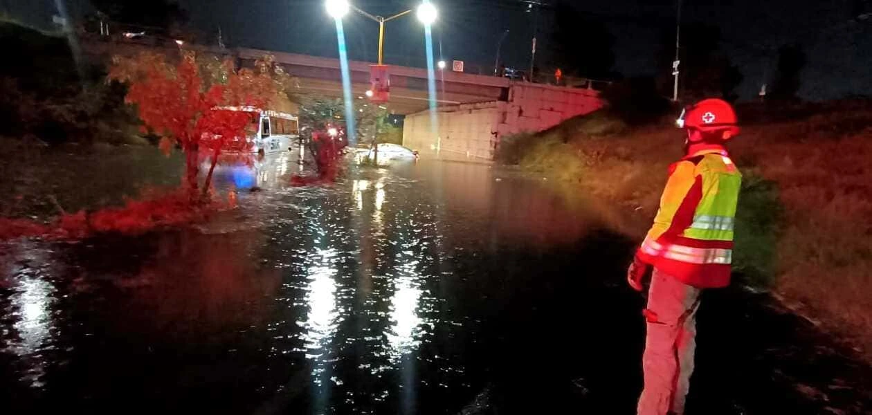 Protección Civil atendió reportes por lluvia y vientos de hasta 60 km/h en Aguascalientes; no hubo lesionados ni daños de consideración.