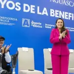Tere Jiménez inicia entrega de 4,400 apoyos de salud y movilidad en Aguascalientes, beneficiando a miles de familias con inversión histórica.