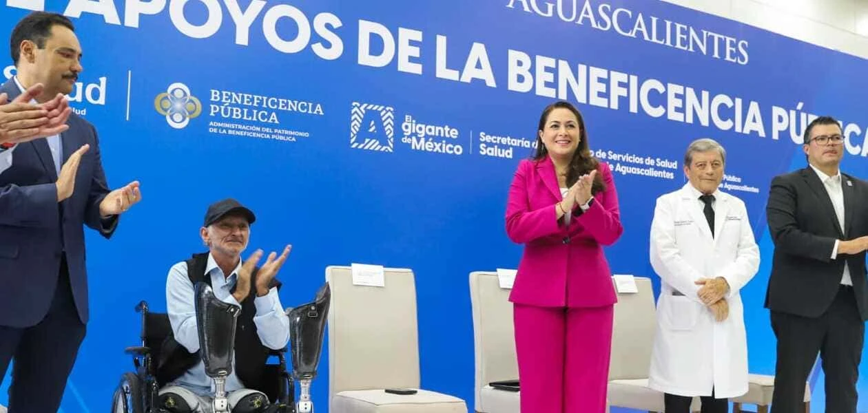 Tere Jiménez inicia entrega de 4,400 apoyos de salud y movilidad en Aguascalientes, beneficiando a miles de familias con inversión histórica.