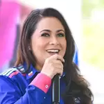 Tere Jiménez arranca la gira de su Tercer Informe con niñas y niños, destacando logros en educación, salud, deporte y medio ambiente.