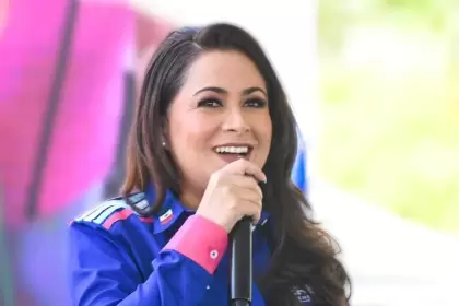 Tere Jiménez arranca la gira de su Tercer Informe con niñas y niños, destacando logros en educación, salud, deporte y medio ambiente.