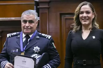 El Congreso de Aguascalientes otorgó la Medalla “Benito Juárez García” a la Policía Estatal por su labor en mantener la paz y seguridad del estado.