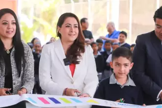 Tere Jiménez entregó obras en la Primaria “Niños Héroes” de Jesús María, con una inversión de 2.5 millones de pesos en beneficio de más de 300 estudiantes.