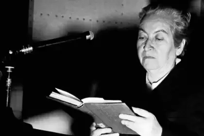 Gabriela Mistral. Hoy en el Día de la Escritora, recordamos a la chilena y cuatro escritoras más. Foto: JLMNoticias / Especial.