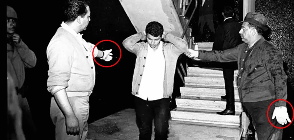 Guante Blanco que portaban los soldados