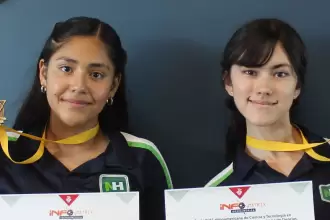 Reggina Chacón y Betzaida Delgado, alumnas de secundaria en Aguascalientes, competirán en INFOMATRIX Latinoamérica 2025 en Costa Rica con un proyecto sobre salud mental.