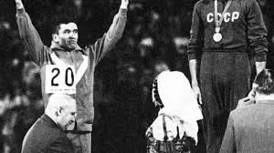 José Pedraza en caminata